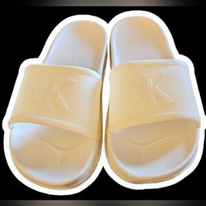 Calvin Klein Women's Cream Slides